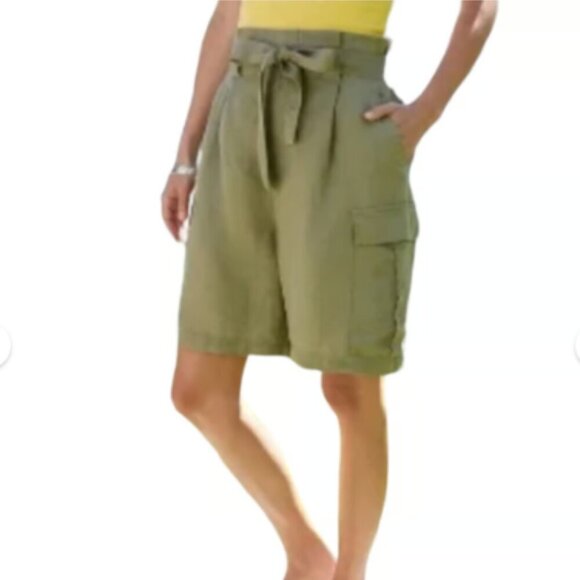 7 Plus Size Paperbag Shorts to Keep Cool in Summer (& What to Wear With